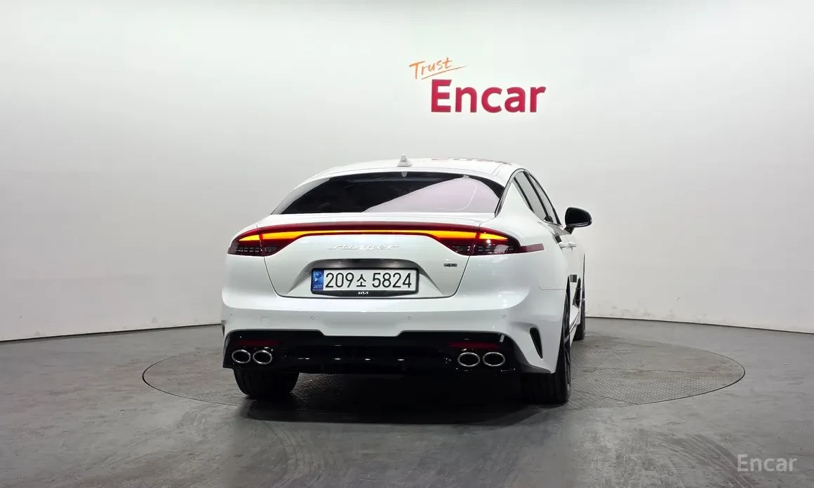 Kia Stinger 2.5 T-GDI * ПОДГ/ОБДУХ * ALCANTARA * , снимка 4 - Автомобили и джипове - 54485656