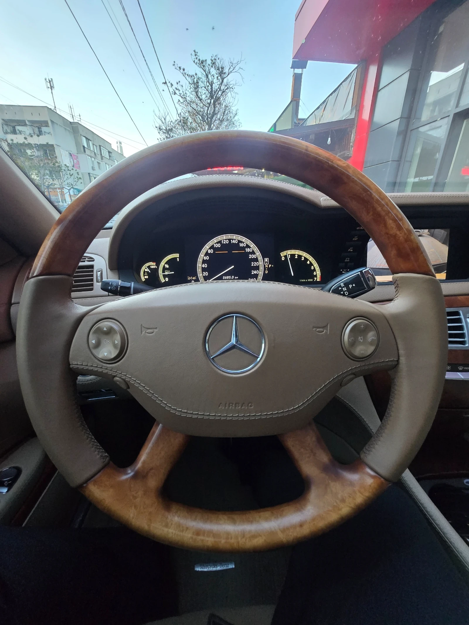 Mercedes-Benz CL 500 388к.с газ бензин, снимка 13 - Автомобили и джипове - 54795249
