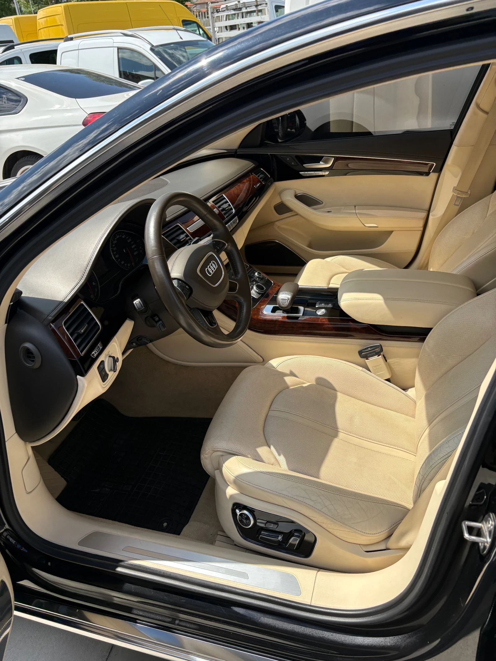 Audi A8 4, 2 TDI LONG FULl , FULL, снимка 10 - Автомобили и джипове - 54811834