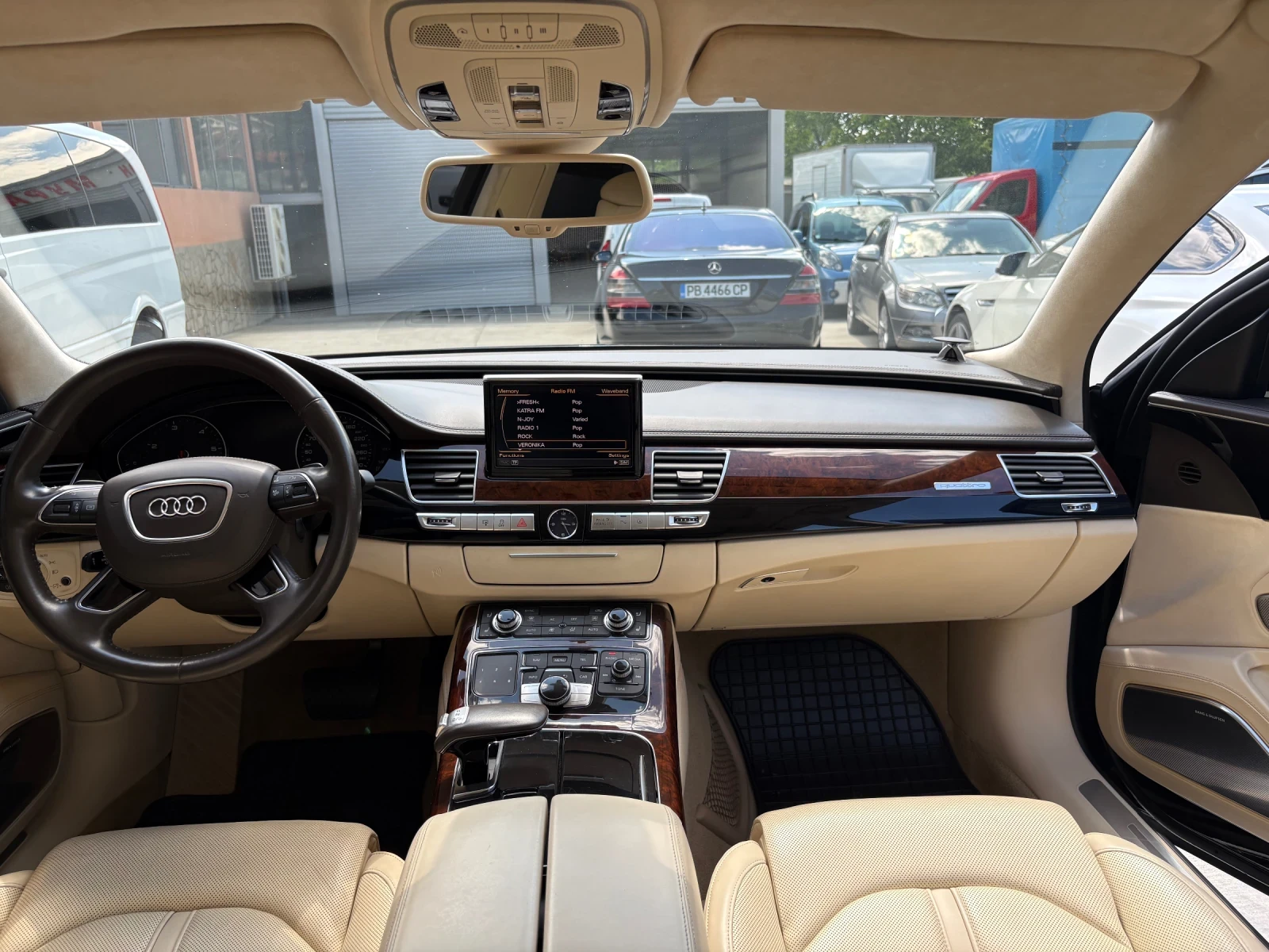 Audi A8 4, 2 TDI LONG FULl , FULL, снимка 11 - Автомобили и джипове - 54811834