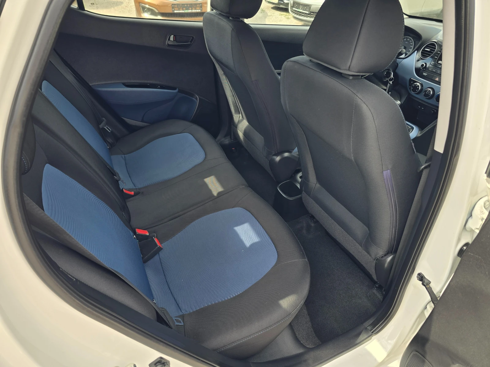 Hyundai I10 1.2I-85K.C-EURO5, снимка 10 - Автомобили и джипове - 54960560