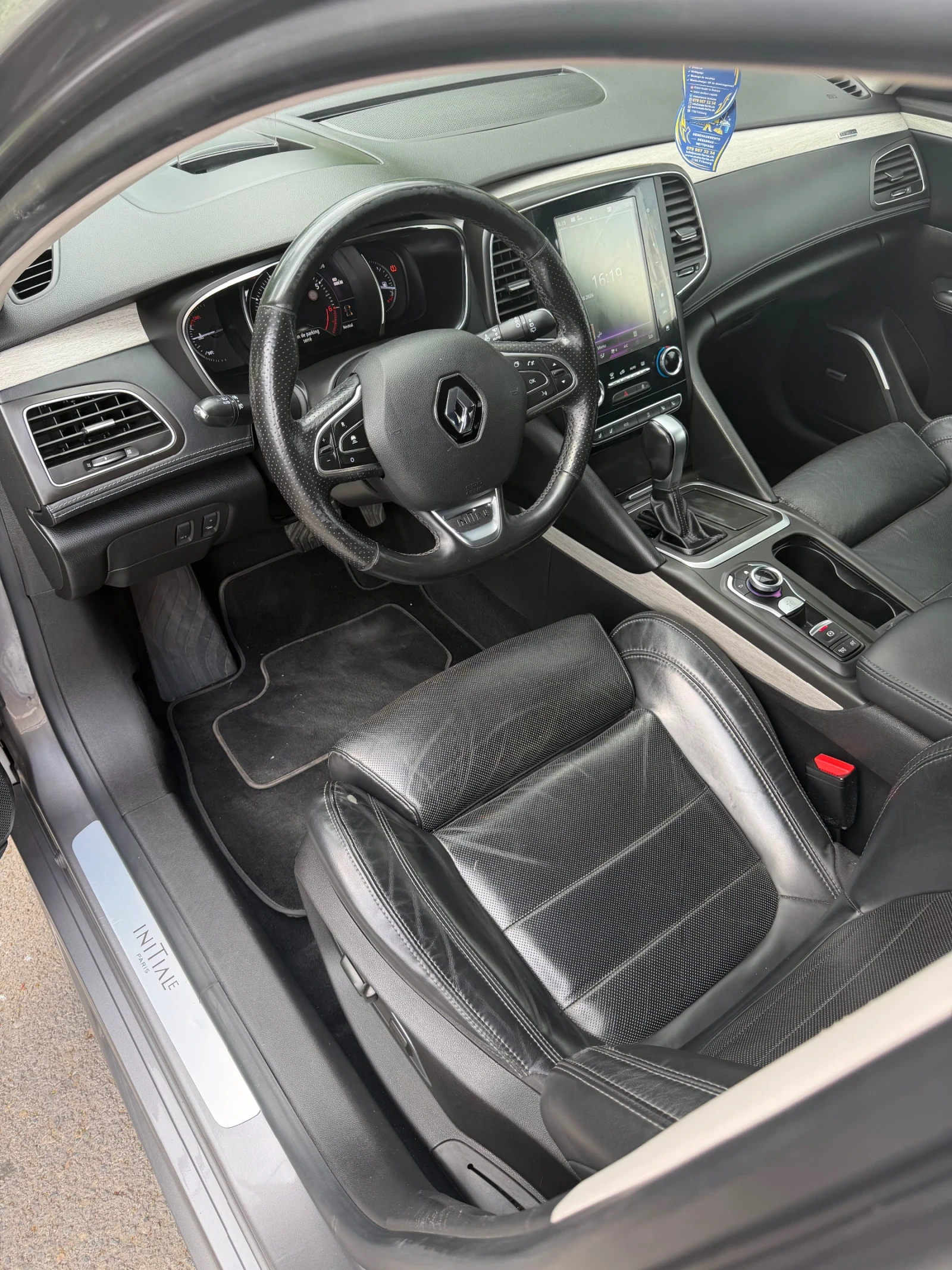 Renault Talisman 4x4 Swiss Full Options , снимка 10 - Автомобили и джипове - 55235402