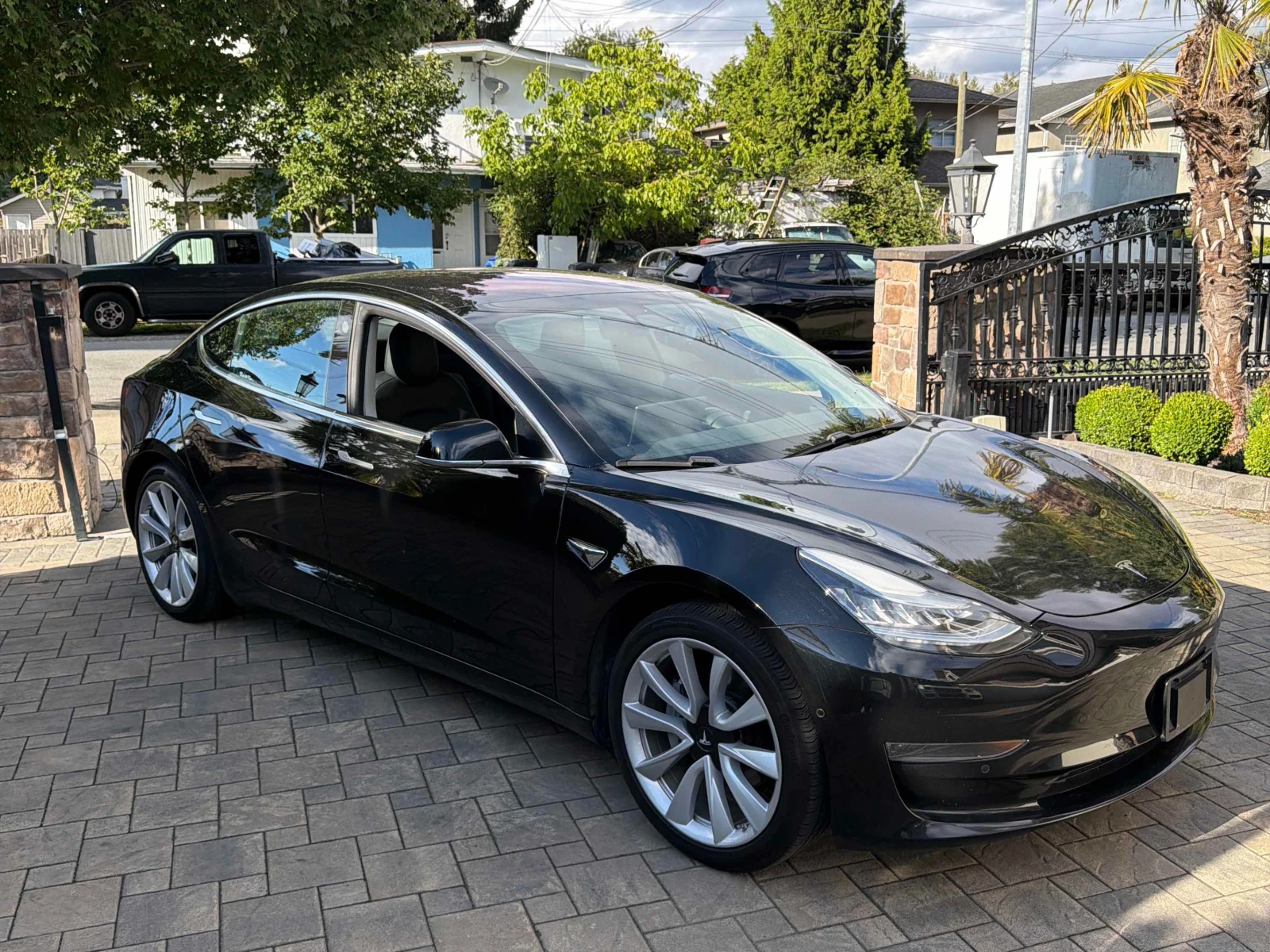 Tesla Model 3 * Standard Range Plus * CARFAX * ОПЦИЯ ЗА ФИНАНСИР, снимка 17 - Автомобили и джипове - 55847932