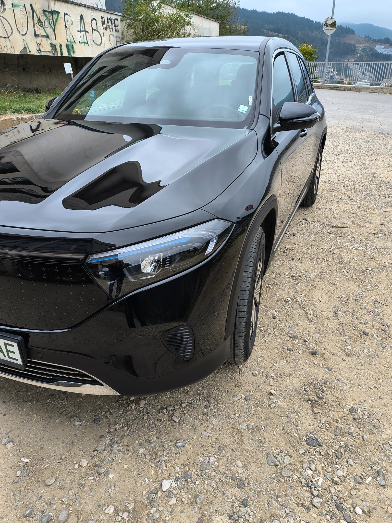 Mercedes-Benz EQB 250+ 74кв. 100%СОН, снимка 2 - Автомобили и джипове - 56243358