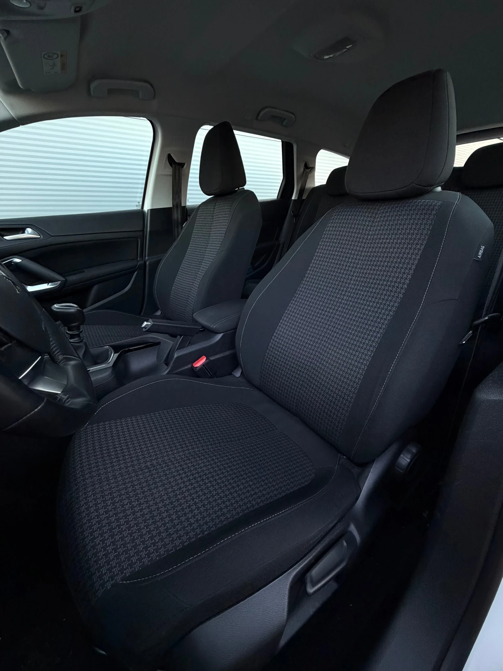Peugeot 308, снимка 13 - Автомобили и джипове - 56318225