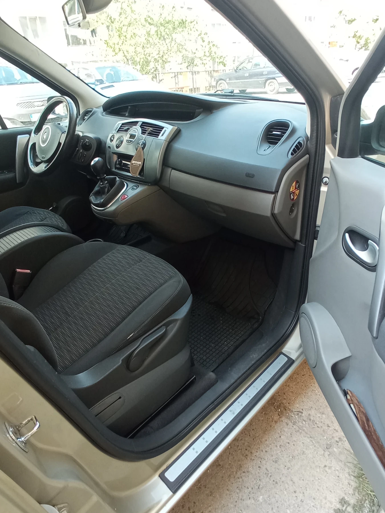 Renault Scenic ���� �������� 6/100 | Mobile.bg � ����������� 5