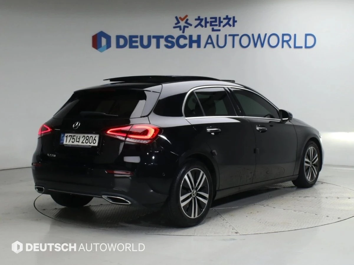 Mercedes-Benz A 220, снимка 3 - Автомобили и джипове - 56711890