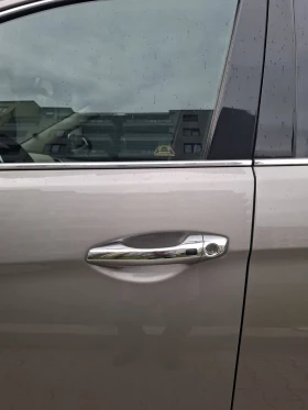 Hyundai Santa fe 7 МЕСТЕН; 4х4; FACE-LIFT; 2.2 CRDI, ЗАКУПЕН ОТ БЪЛ, снимка 12