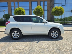 Toyota Rav4 2.0i 4&#215;4 FACE БЯЛА ПЕРЛА Швейцария!!Топ!!, снимка 3