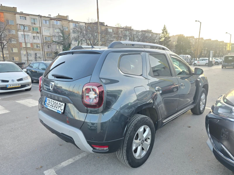 Dacia Duster 1.5 dCi, снимка 5 - Автомобили и джипове - 48131412