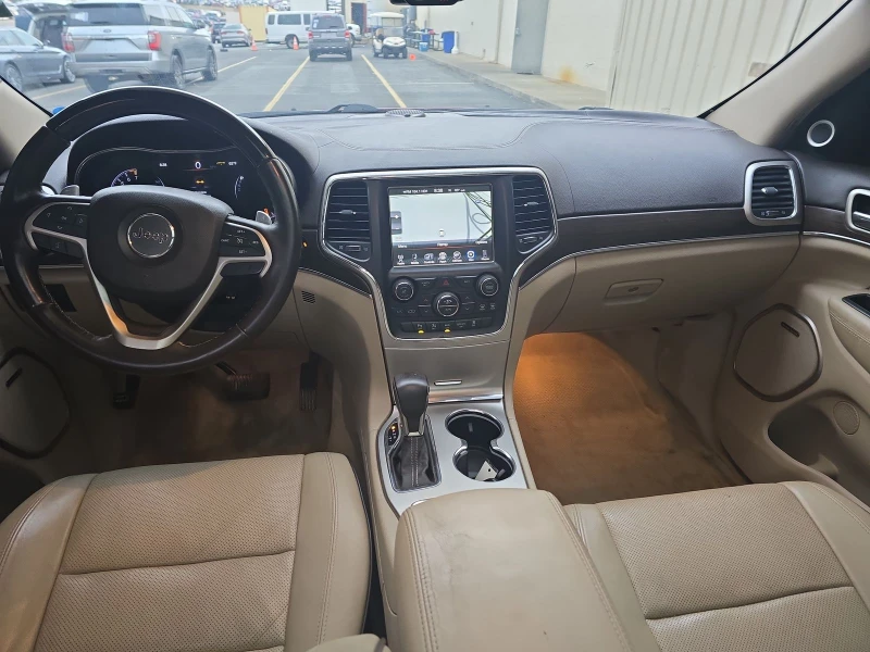 Jeep Grand cherokee Overland* 8ZF* 4X4* Harman/Kardon* Обдух* Подгрев*, снимка 9 - Автомобили и джипове - 49531551