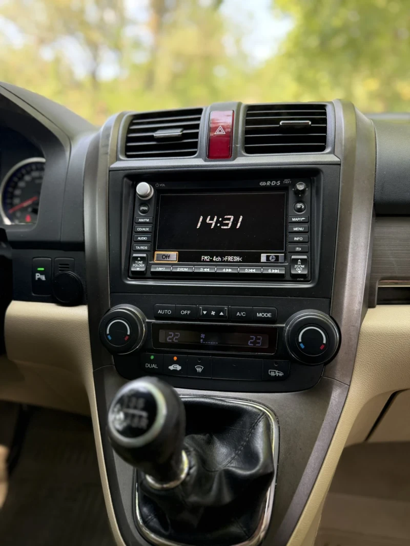 Honda Cr-v, снимка 8 - Автомобили и джипове - 52417803