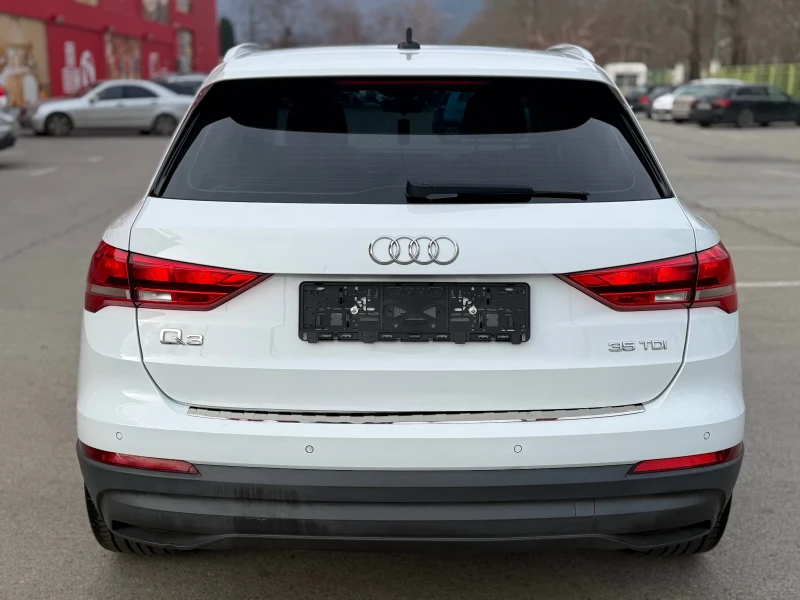 Audi Q3 Автопилот* LineAssist* ПАРКТРОНИК* ДИСТРОНИК, снимка 3 - Автомобили и джипове - 53176862