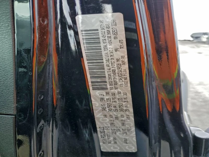 Jeep Wrangler 3.6L 6 4x4 w/Rear Wheel Drv - изображение 5