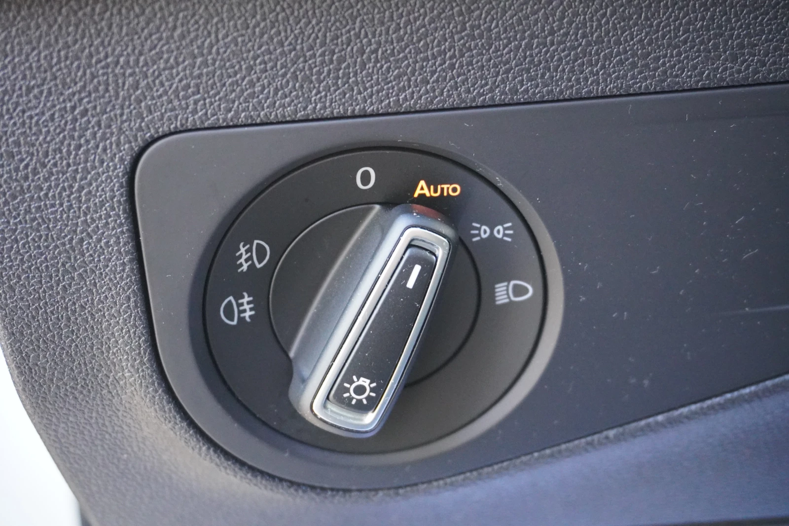 VW Tiguan 2.0TDI DSG 4MOTION, VIRTUAL COCKPIT-LASER LED, PAN | Mobile.bg   16