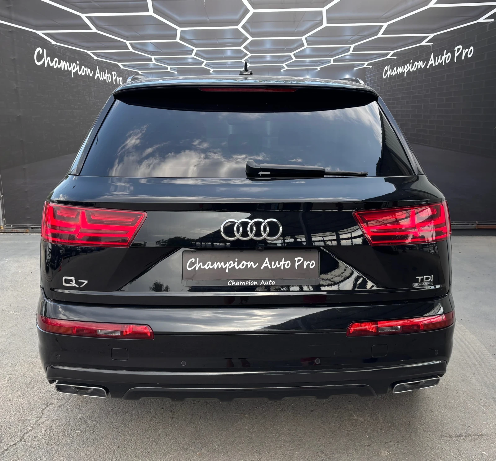 Audi Q7 3.0 TDI S-Line  - изображение 5