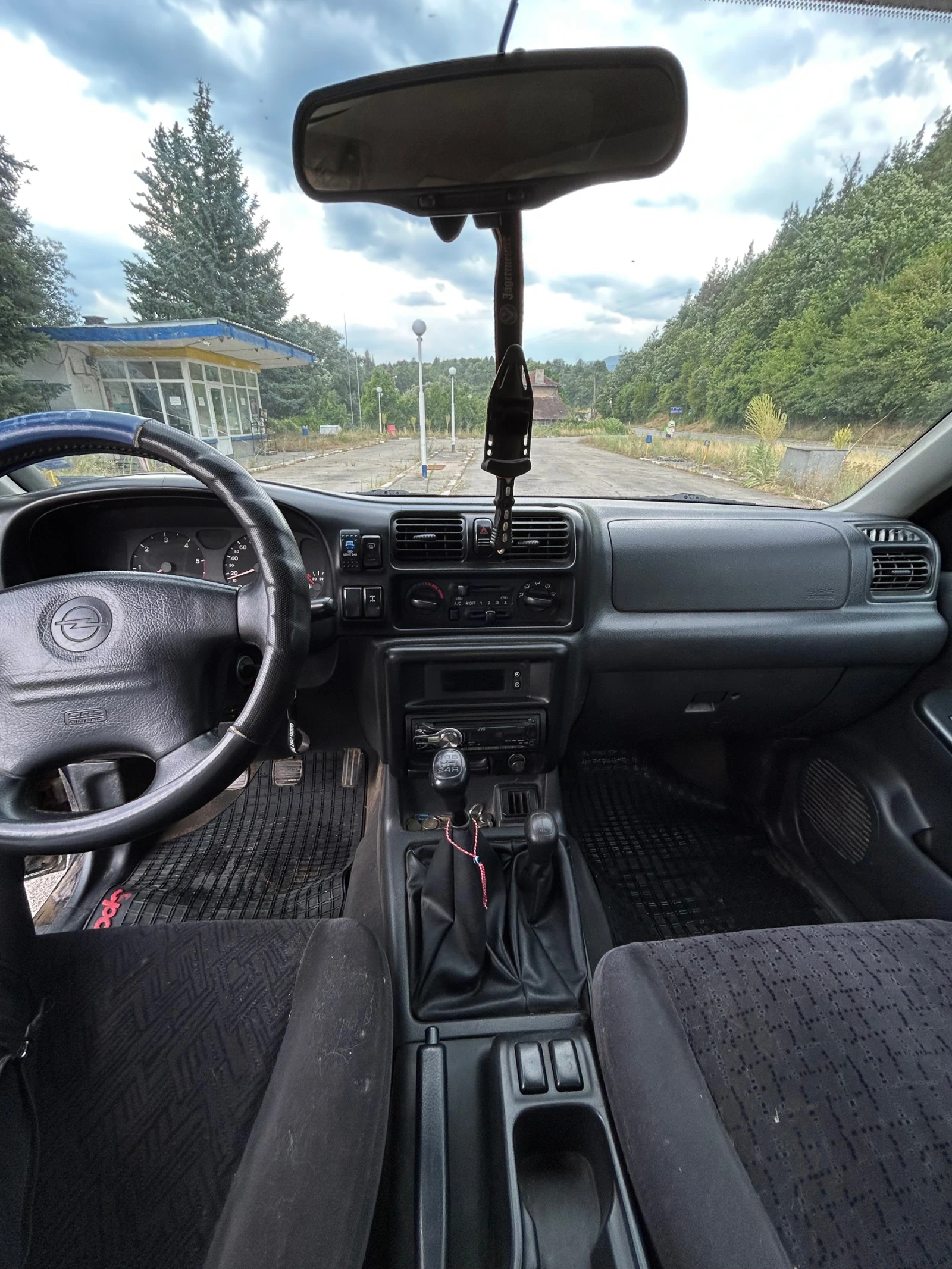 Opel Frontera  - изображение 8