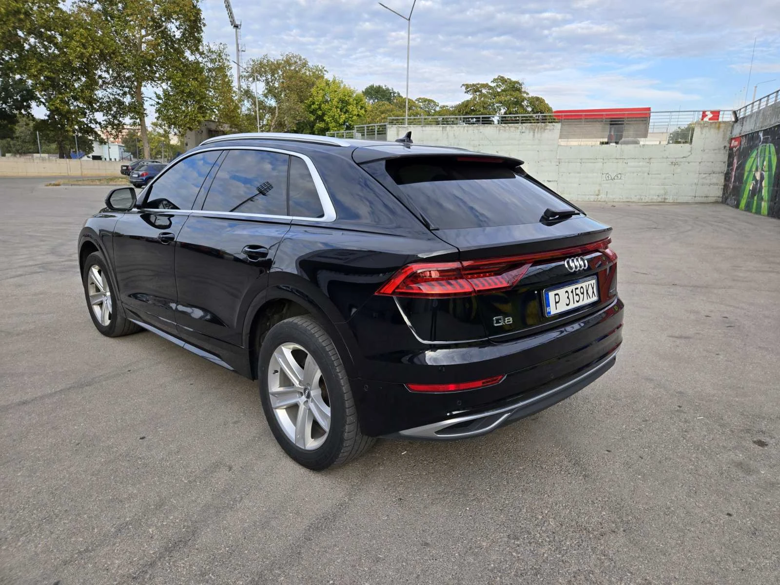 Audi Q8 Premium + , снимка 3 - Автомобили и джипове - 53872425