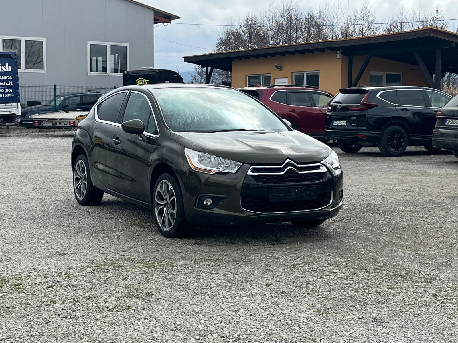 DS DS 4 Crossback 1.6 benzin, снимка 2 - Автомобили и джипове - 53934278