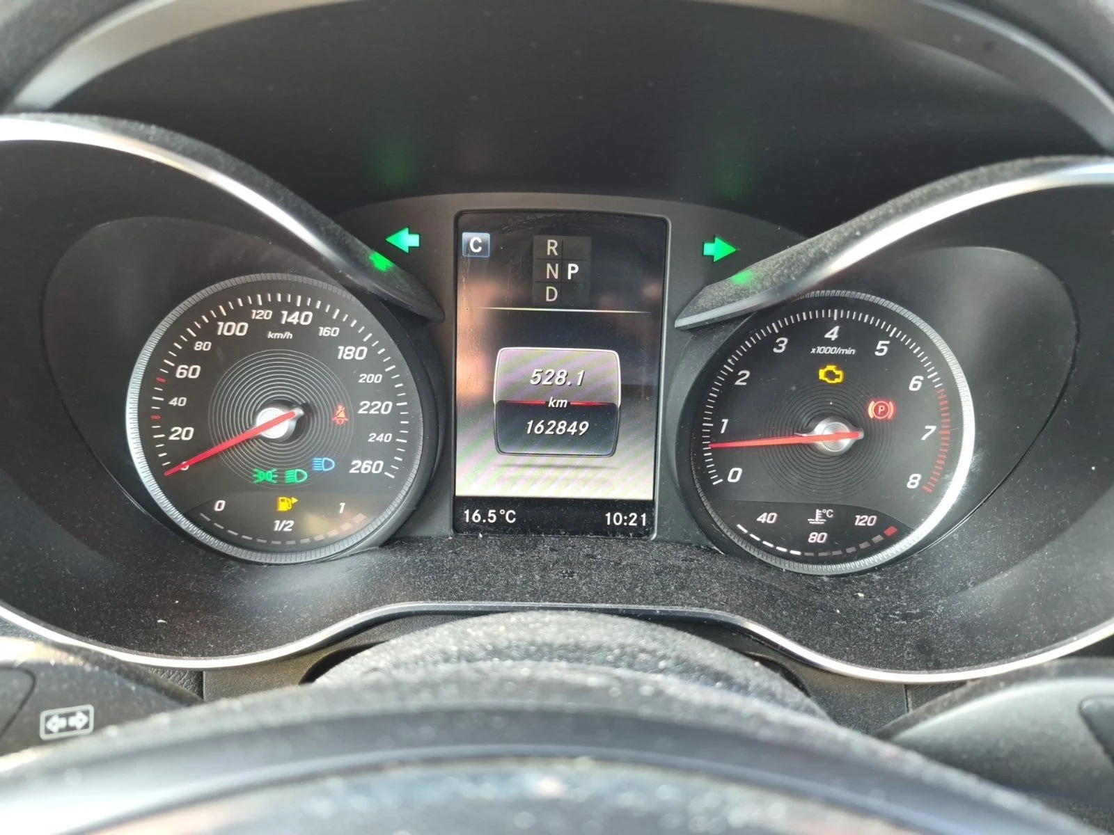 Mercedes-Benz GLC 300  С РЕГИСТРАЦИЯ & АВТО КРЕДИТ , снимка 9 - Автомобили и джипове - 54065872