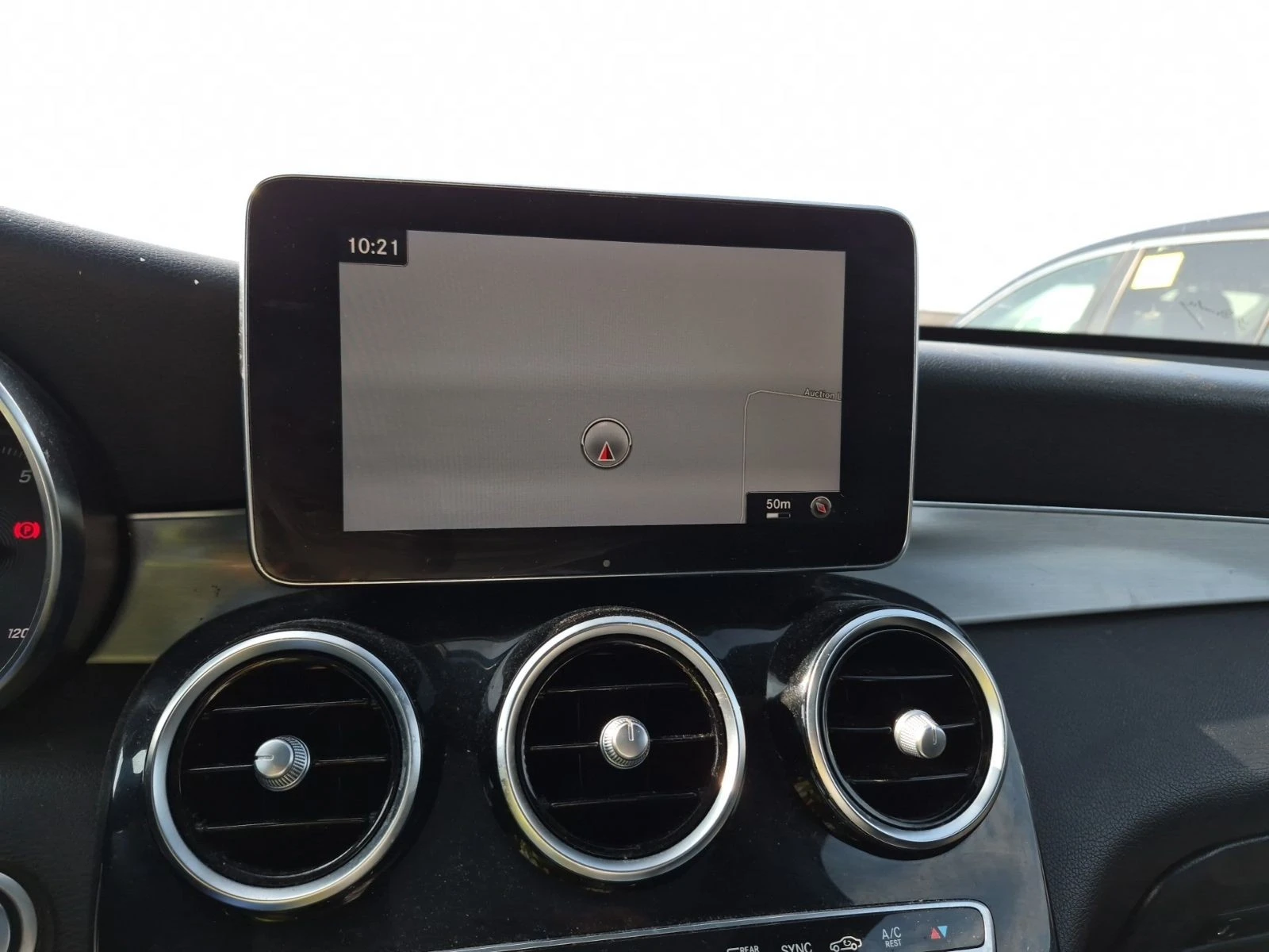 Mercedes-Benz GLC 300  С РЕГИСТРАЦИЯ & АВТО КРЕДИТ , снимка 11 - Автомобили и джипове - 54065872