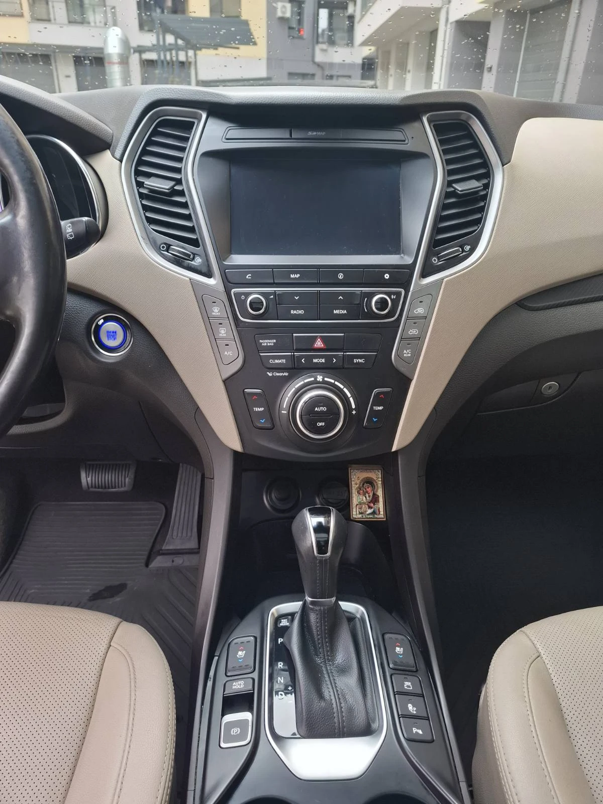 Hyundai Santa fe 7 МЕСТЕН; 4х4; FACE-LIFT; 2.2 CRDI, ЗАКУПЕН ОТ БЪЛ, снимка 10 - Автомобили и джипове - 54230932