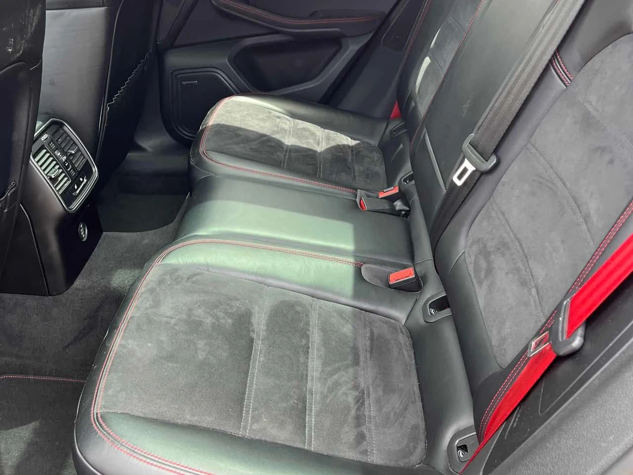 Porsche Macan GTS / CARFAX / АВТОКРЕДИТ, снимка 13 - Автомобили и джипове - 54678630
