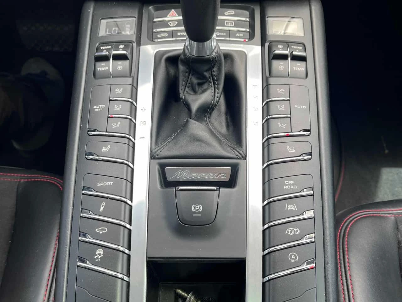 Porsche Macan GTS / CARFAX / АВТОКРЕДИТ, снимка 9 - Автомобили и джипове - 54678630