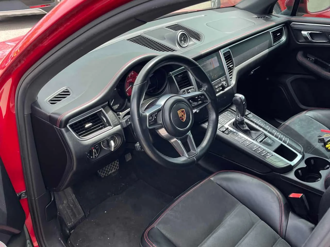 Porsche Macan GTS / CARFAX / АВТОКРЕДИТ, снимка 5 - Автомобили и джипове - 54678630