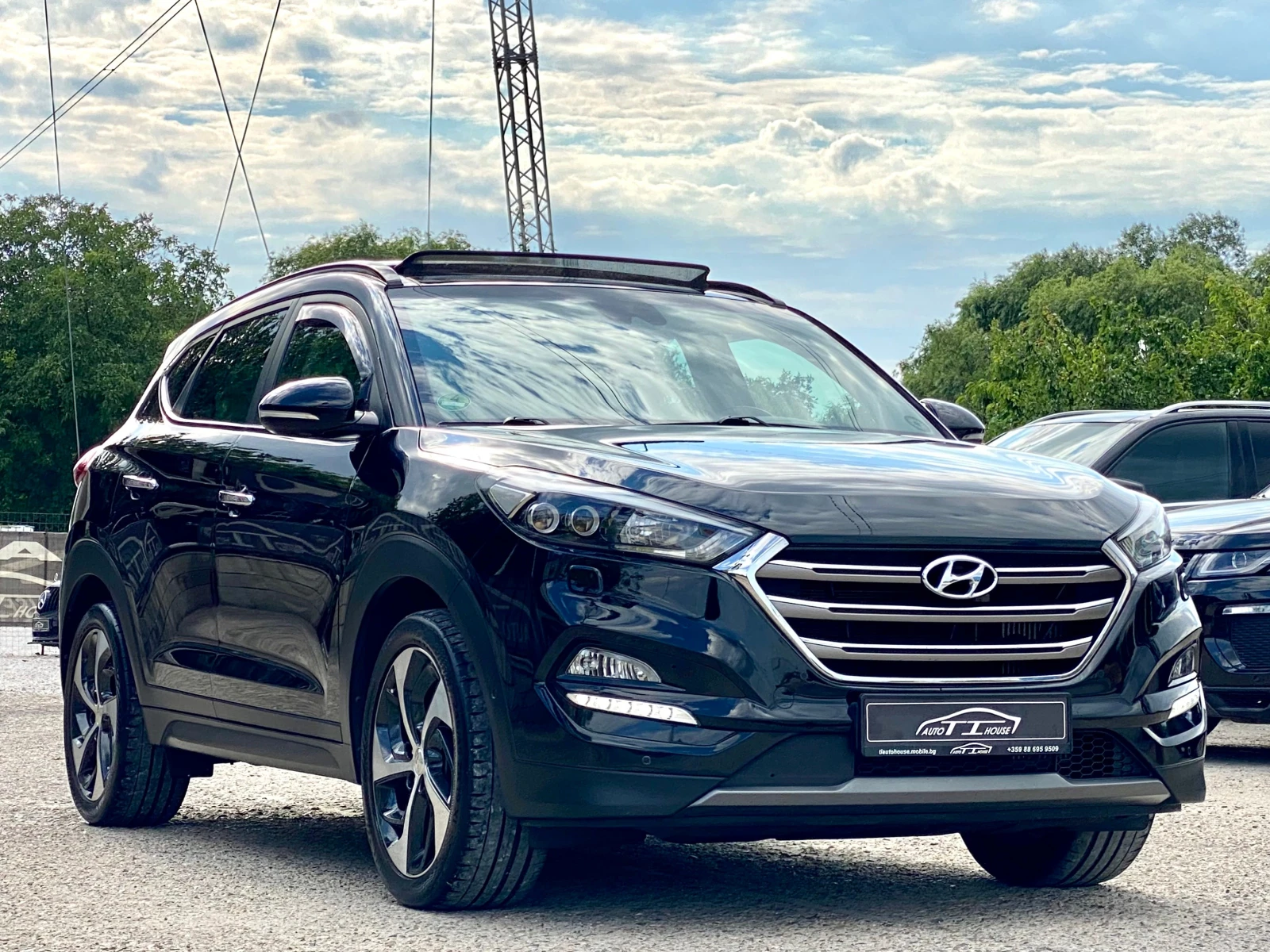 Hyundai Tucson Premium* Key GO* Pano* Dis* Full*  