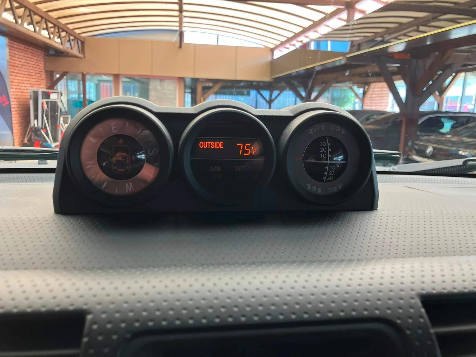 Toyota Fj cruiser V6 4.0/AWD/LPG/Климатик/Андроид, снимка 9 - Автомобили и джипове - 55516119