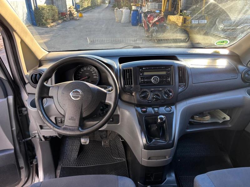 Nissan NV200 1.5dci-7 местен, снимка 8 - Бусове и автобуси - 52425931