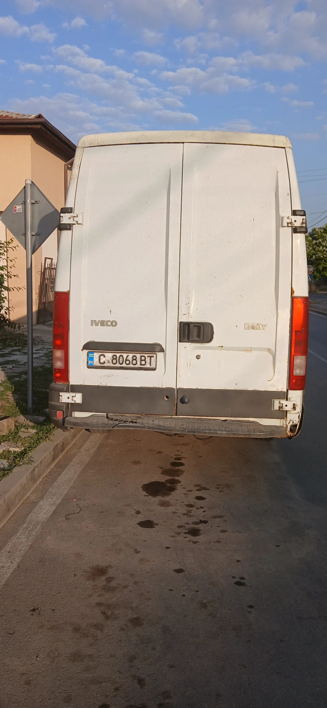 Iveco 35s11 2.8 - изображение 2