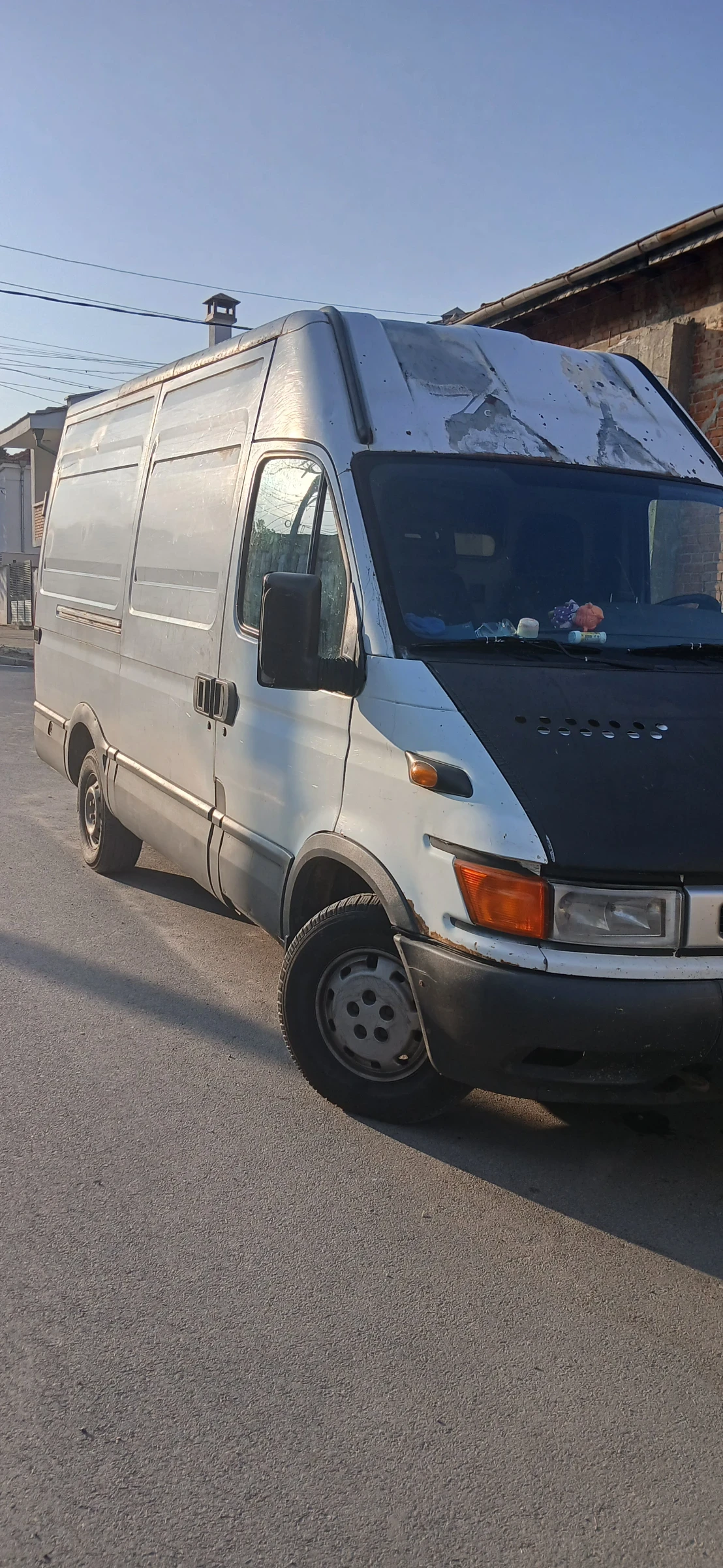 Iveco 35s11 2.8 - изображение 7