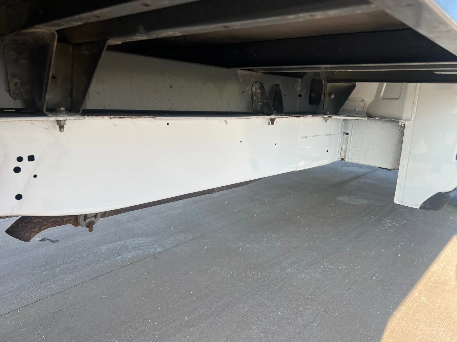 Ford Transit 2.0тди -Бордови-3.20м - изображение 9