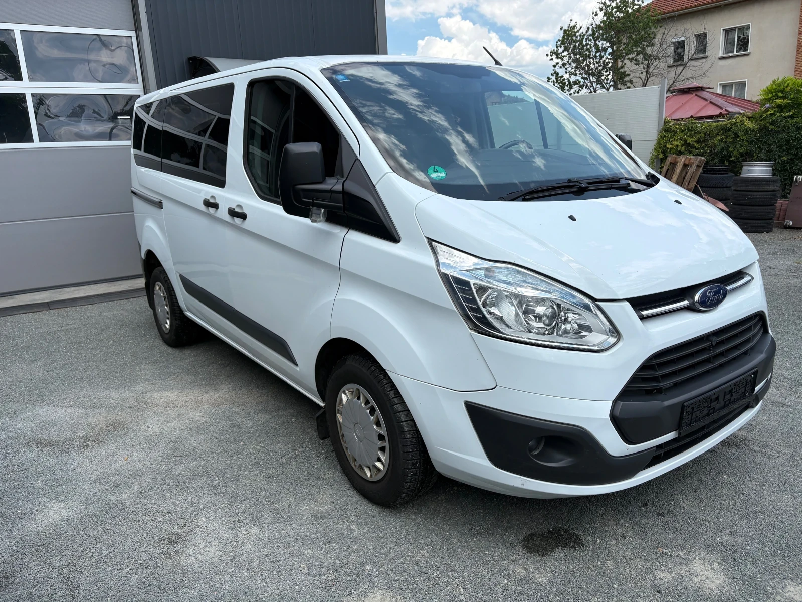 Ford Transit Custom 2.2 150к.с., снимка 3 - Бусове и автобуси - 54821132