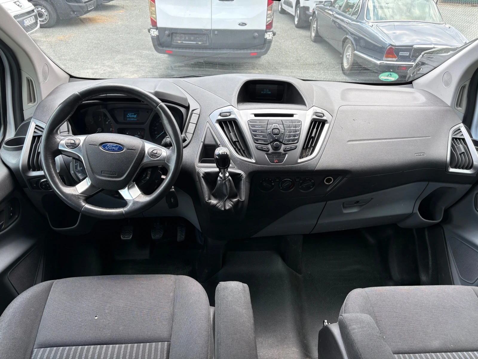 Ford Transit Custom 2.2 150к.с., снимка 8 - Бусове и автобуси - 54821132