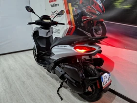 Piaggio Beverly 400 HPE, ABS-ASR, 2024г.-8236км.!, снимка 4