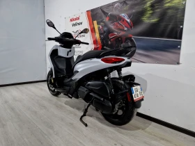 Piaggio Beverly 400 HPE, ABS-ASR, 2024г.-8236км.!, снимка 3