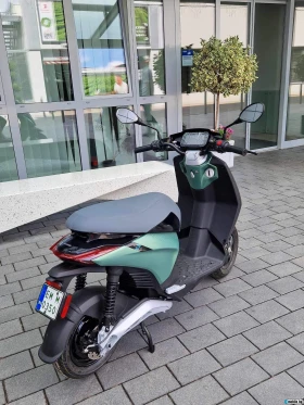 Piaggio Zip, снимка 1 - Мотоциклети и мототехника - 44899571