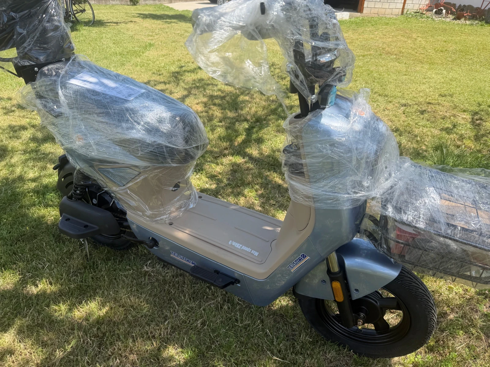 Telstar TS ЕЛЕКТРИЧЕСКИ СКУТЕР TELSTAR  EMAL ?DEAL 1500W 