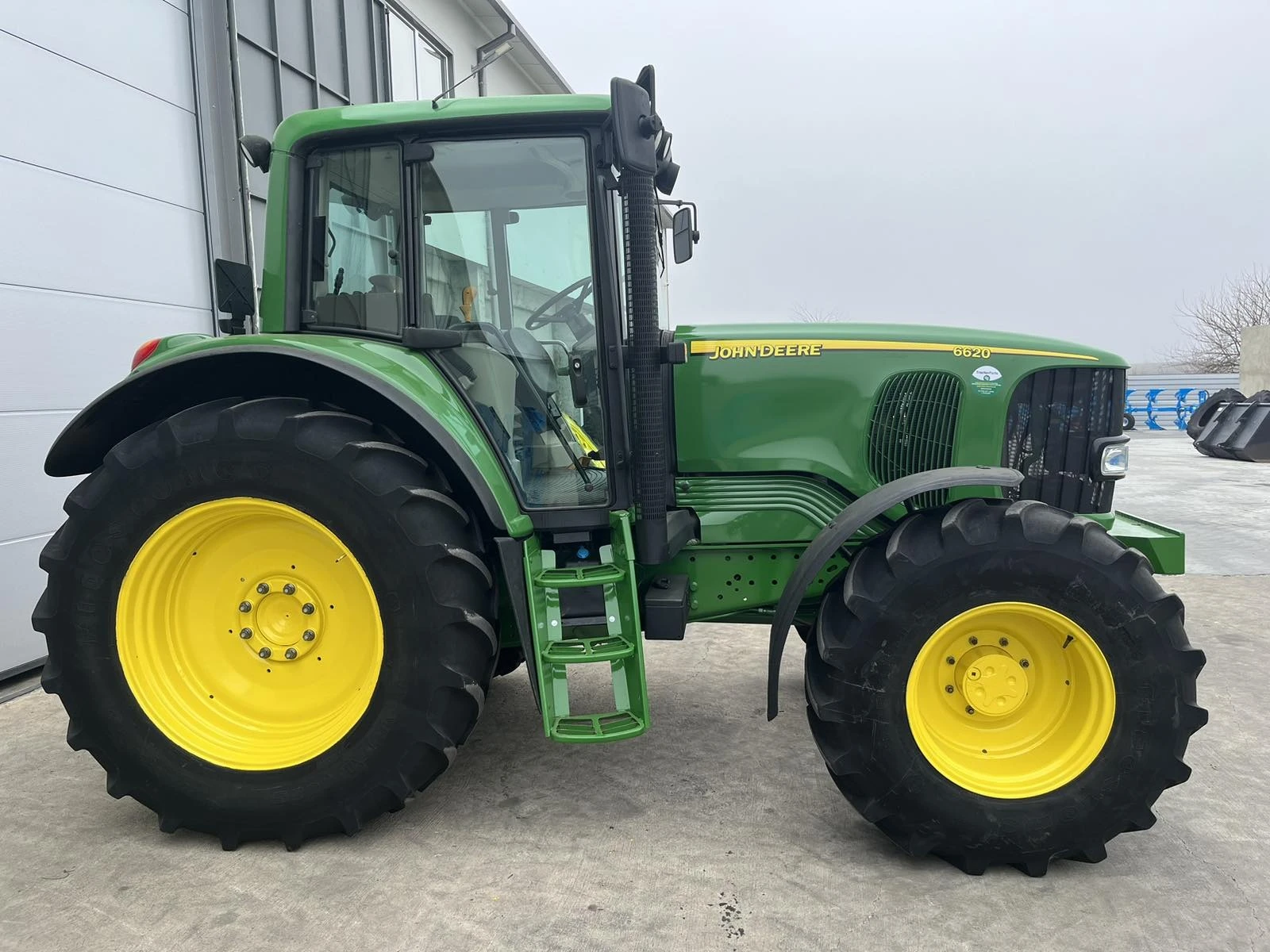 Трактор John Deere 6620 - изображение 4