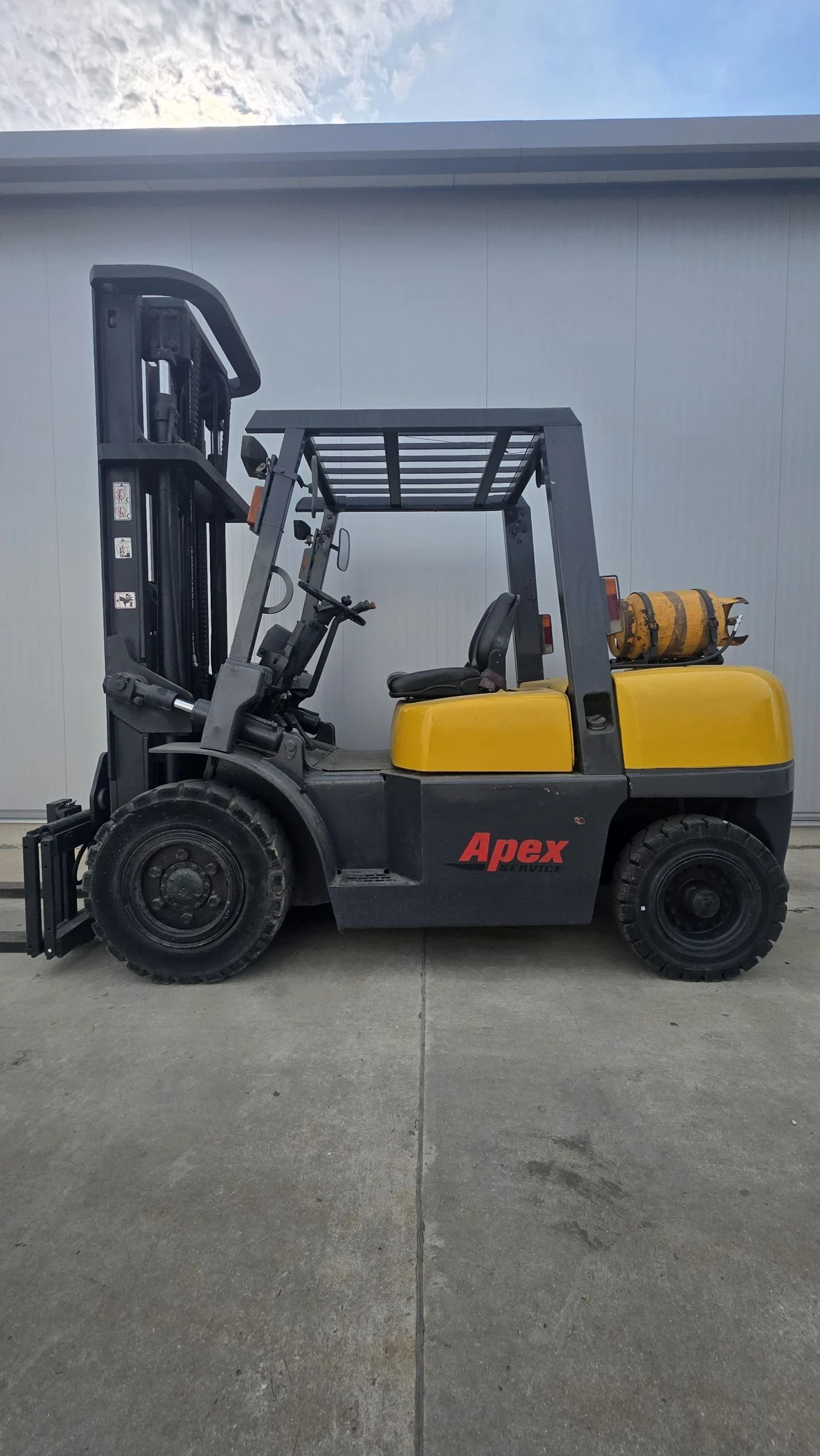 ������� TCM ������� 4���� | Mobile.bg � ����������� 1