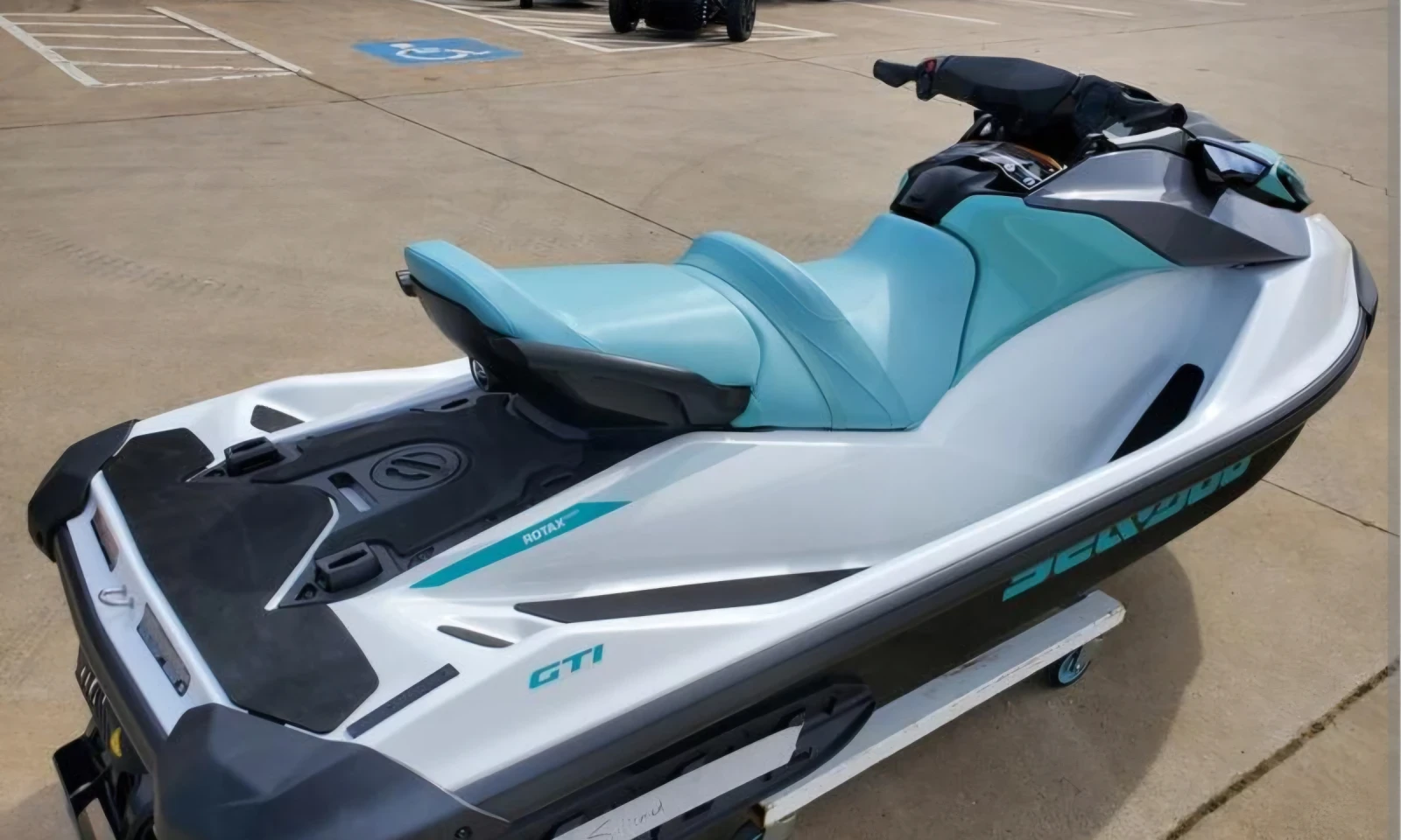 Джет Bombardier Sea Doo GTI 130 Нов - изображение 3