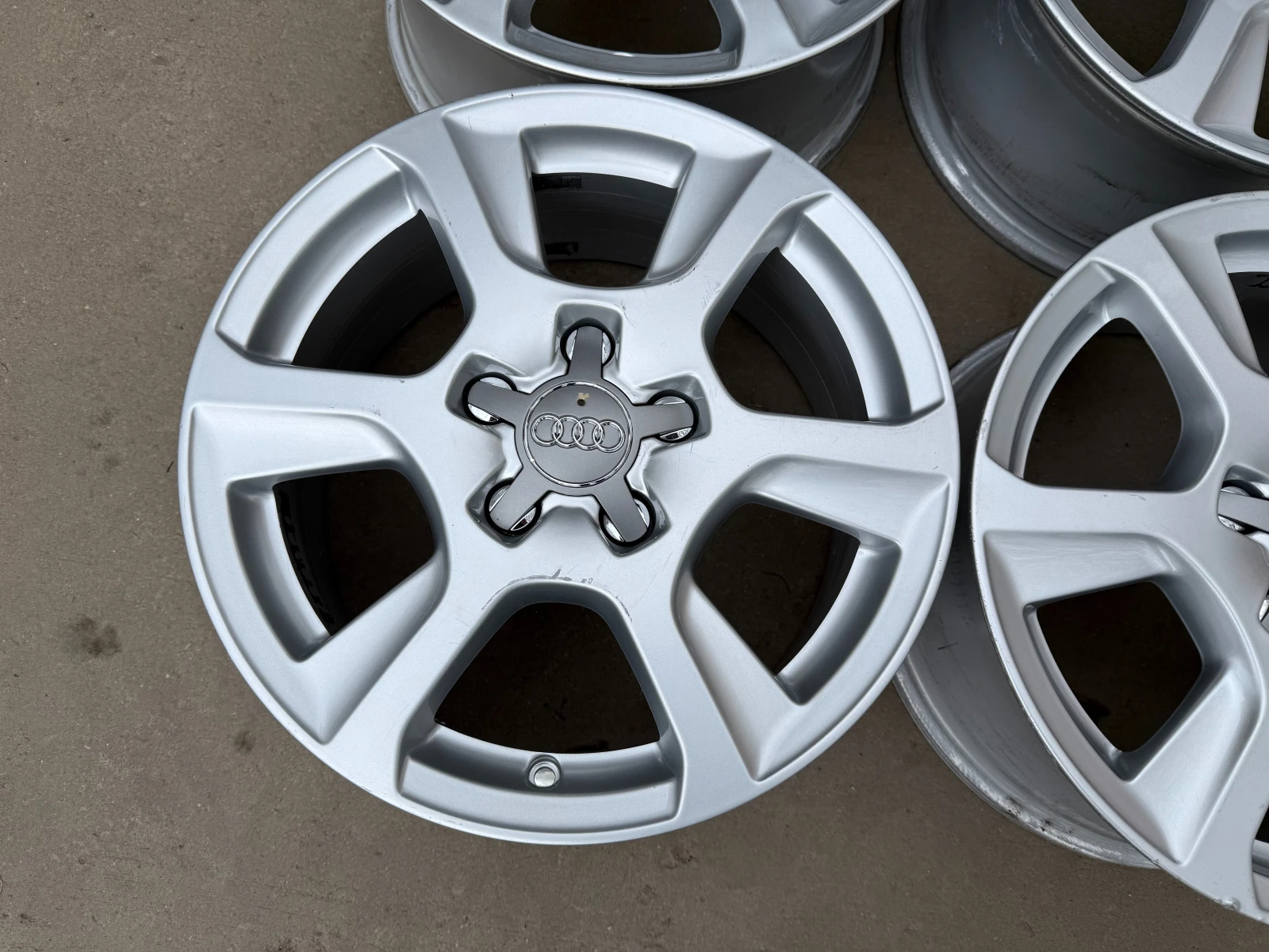 Джанти, снимка 4 - Гуми и джанти - 53955518