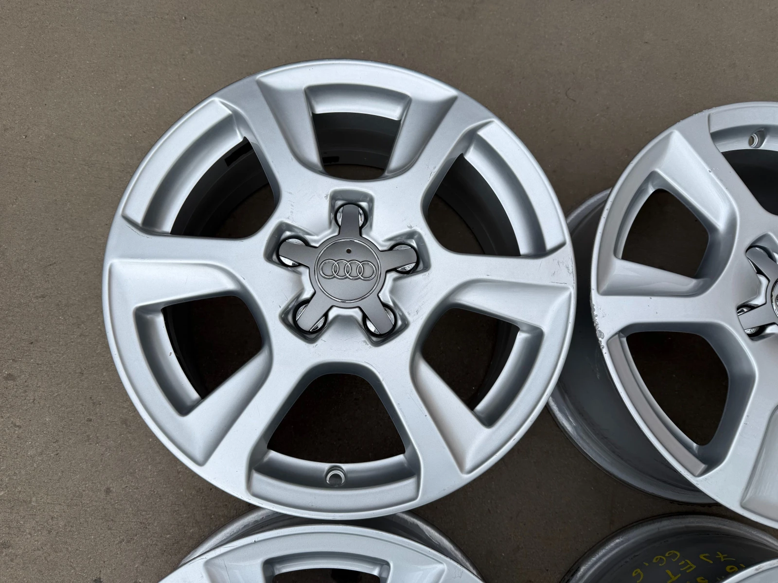 Джанти, снимка 6 - Гуми и джанти - 53955518