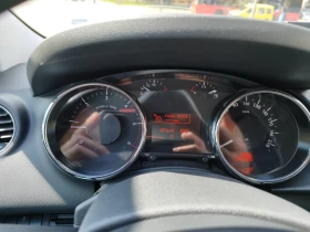 Peugeot 3008 1.6 HDI , снимка 13