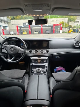Mercedes-Benz E 220, снимка 8 — Bazar.bg Mercedes-Benz E 220, снимка 8