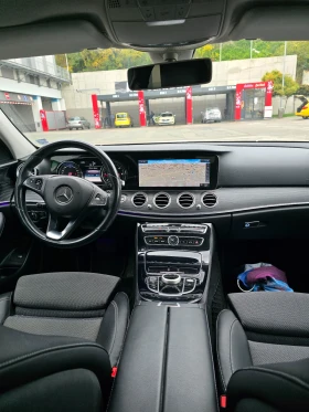 Mercedes-Benz E 220, снимка 3 — Bazar.bg Mercedes-Benz E 220, снимка 3