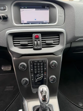 Volvo V40 T4 , Автоматик , Швейцария  - 8200 € / 16037.81 лв. - 48991023 13